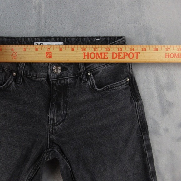 Zara Womens Jeans Size 0 Gray Faded Black Straight Leg Denim 6164/058/800 - Picture 3 of 13